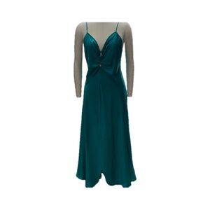 Annabelle Teal Satin Maxi Slip Dress with Spaghetti Straps
Inventory Blue 0124